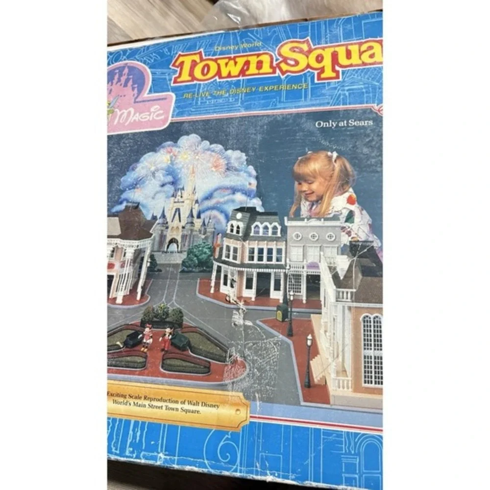 Sears Disney Magic Town Square Play Set and Figure Accessory‎ Set